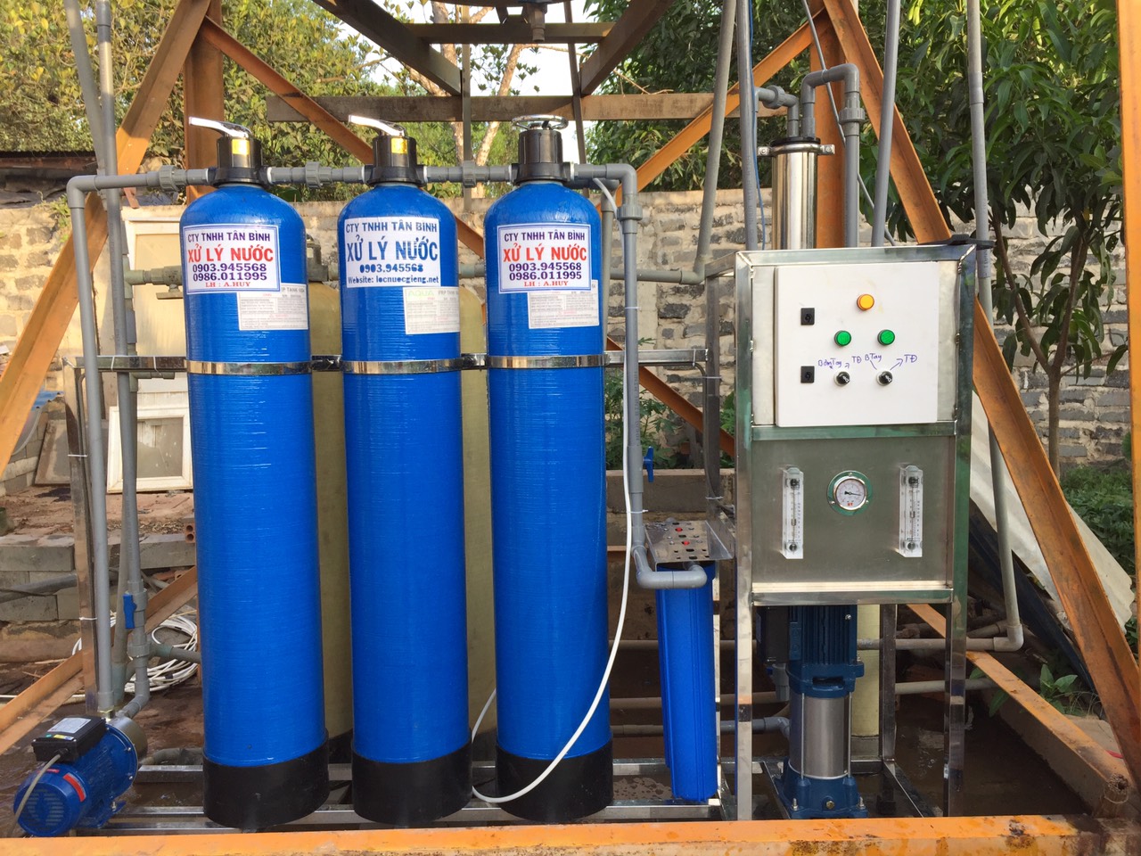 Hệ thống xử lý nước mặn thành nước ngọt công suất 250l/h